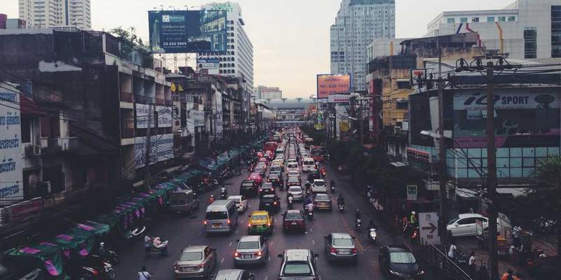 用AI给经典名著写“后传”,它续写的《红楼梦》里,黛玉成了星际商人