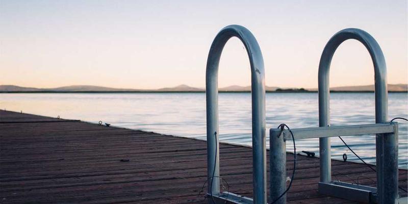 收集并分析生活中的“悖论”，学会与矛盾共处