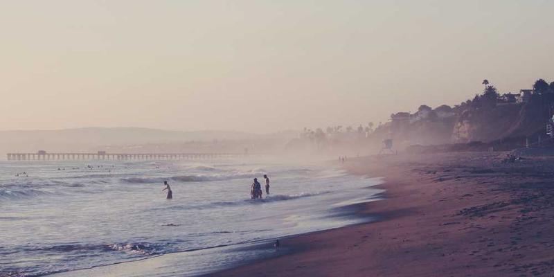 练习“信息蒸馏”：将一篇万字长文萃取为三句核心真言