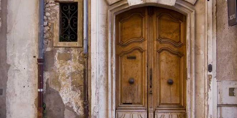 想象你的通勤路线是一个莫比乌斯环，起点与终点在某种维度上相连